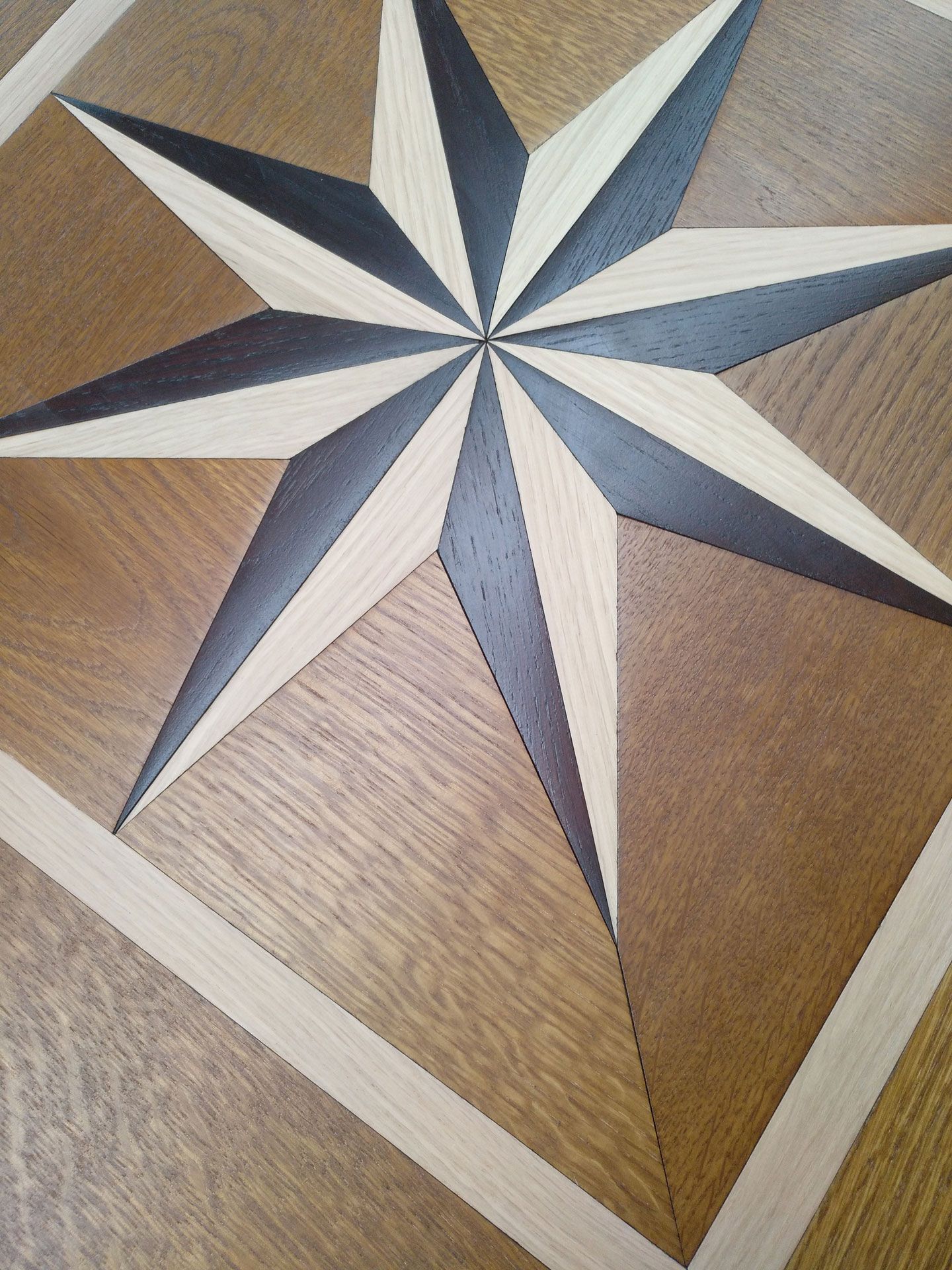 Marqueter A En Madera Natural Surco Parquet